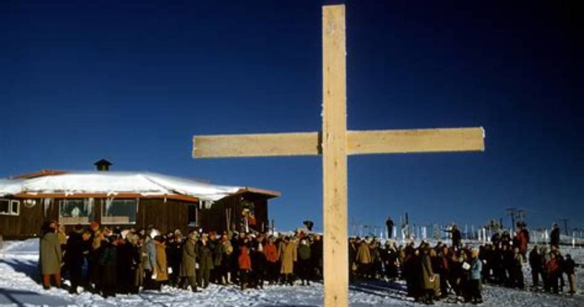 The Origin of the Easter Sunrise Service ·
