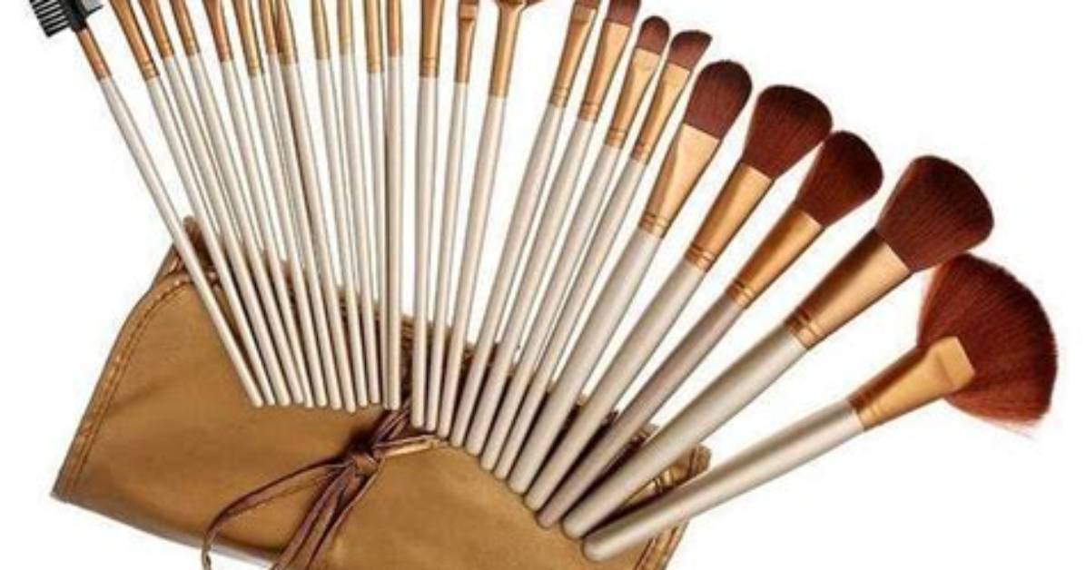 This 24-Piece Makeup Brush Set Has over 18K Reviews & Is on Sale for Under $30