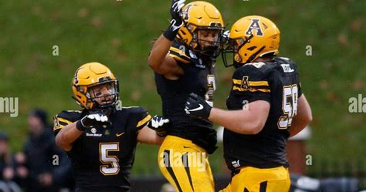 Thomas Hennigan Appalachian Wide Receiver, Meet His Parents