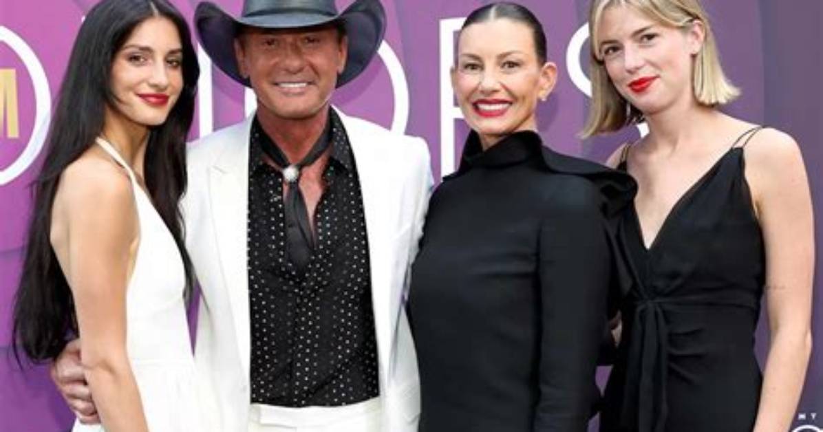 Tim Mcgraw, Faith Hill & Daughters Dress in ‘Harry Potter’ Costumes: Pics – Hollywood Life