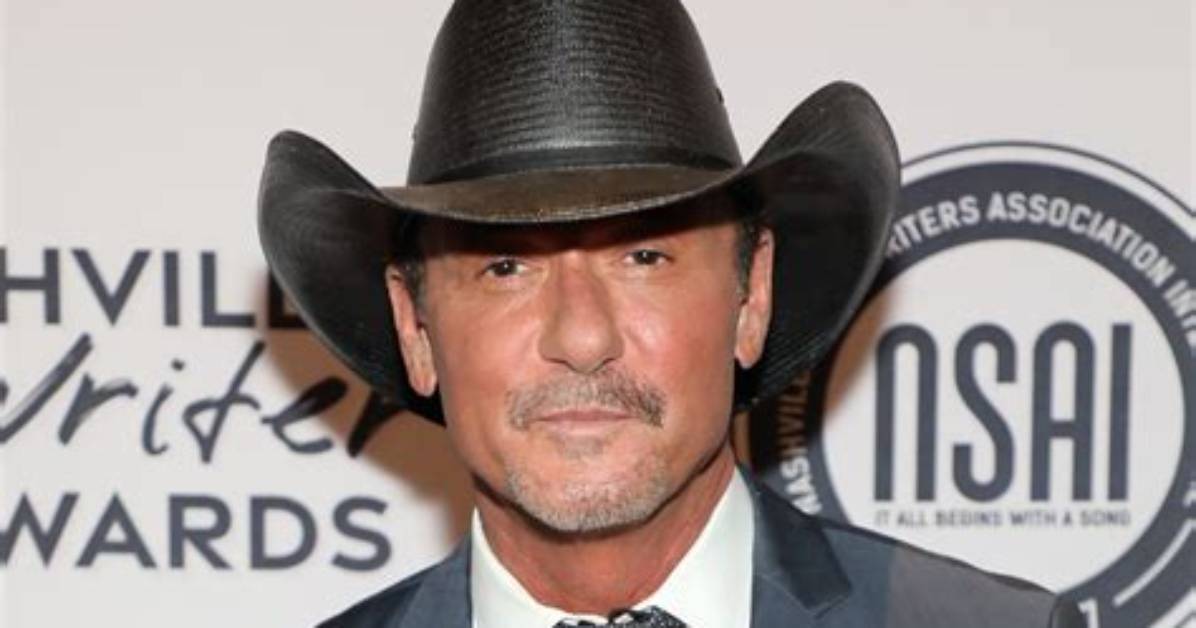 Tim Mcgraw Shares Rare New Pic of 3 Daughters in Tribute to Kobe Bryant: I’m a ‘Girl Dad’