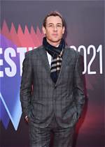 Tobias Menzies: 5 Things to Know About ‘The Crown’s New Prince Philip