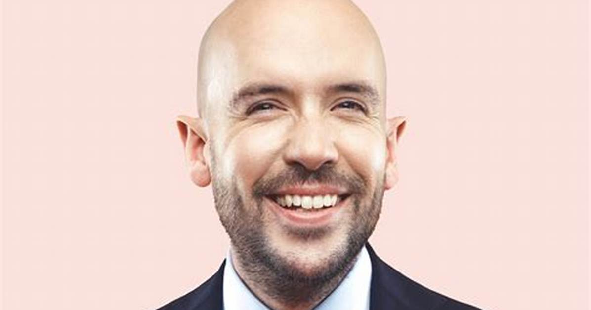 Tom Allen Girlfriend: Is Tom Allen in a Relationship? Who Is Tom Allen’s Wife?