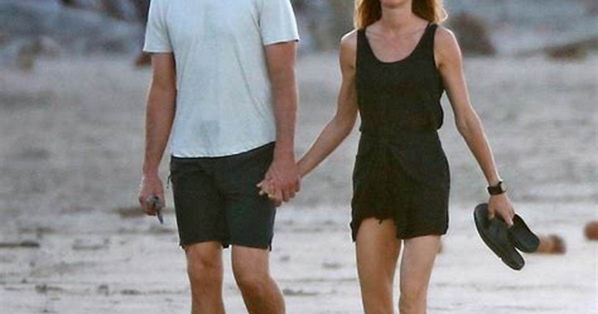 Tom Brady & Gisele Bundchen Hold Hands in Costa Rica in 1St Photos Since His Nfl Retirement
