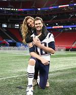 Tom Brady Reacts to Gisele Bundchen’s v-Magazine Cover – Hollywood Life