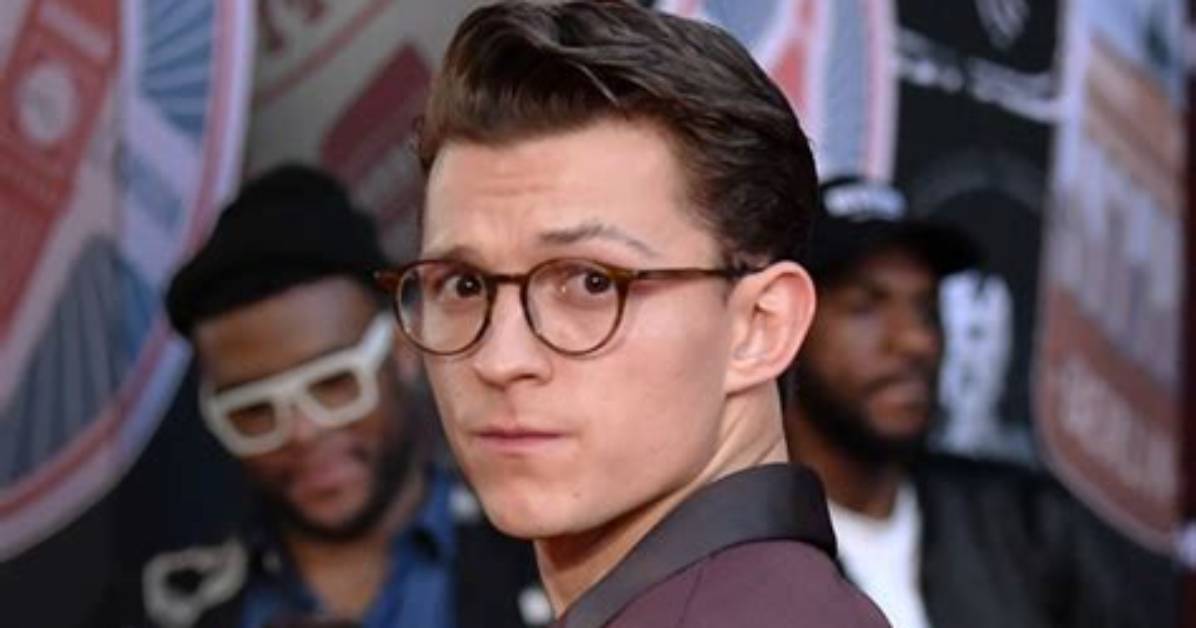 Tom Holland Shaves off All Hair — See Before & After Pics – Hollywood Life