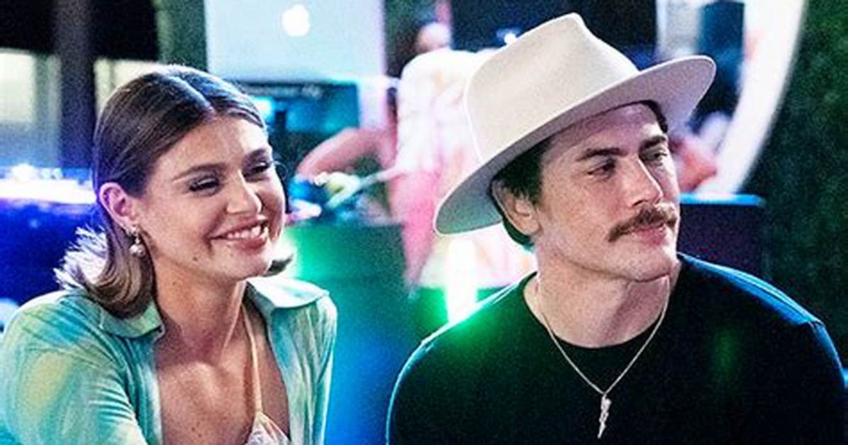 Tom Sandoval Grabs Raquel Leviss’ Butt – Hollywood Life