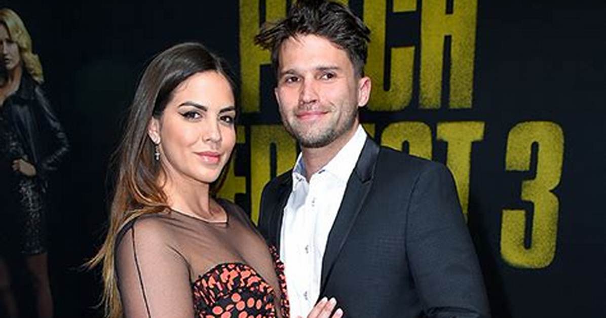 Tom Schwartz Defends Katie Maloney Against Weight Gain Disses – Hollywood Life
