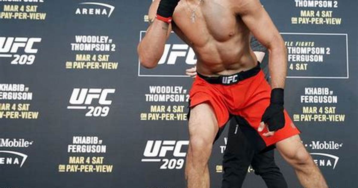 Tony Ferguson: Wife, Net Worth, Tattoos, Smoking & Body Facts
