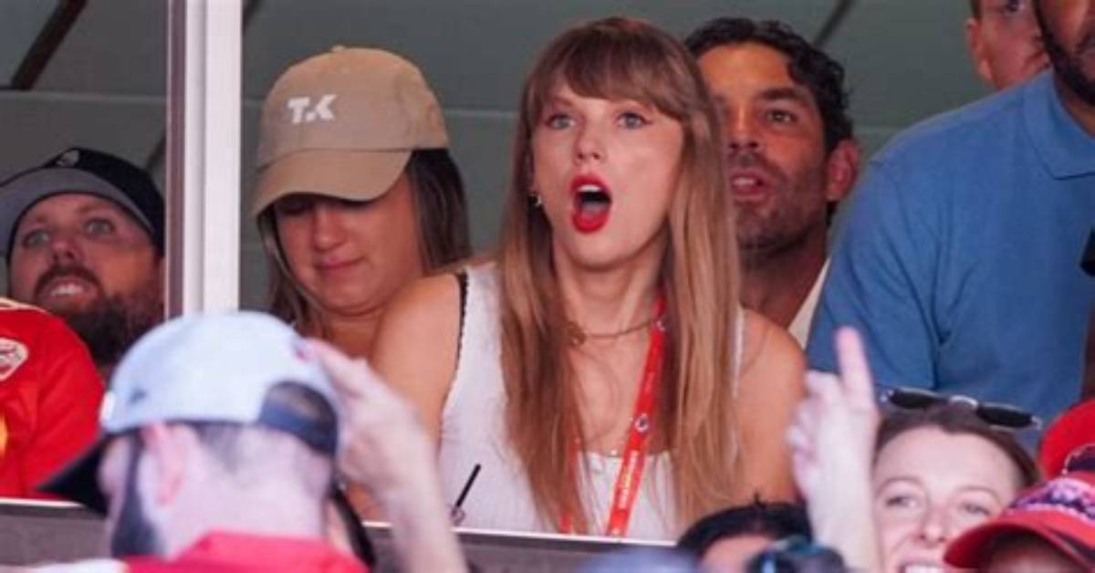 Travis Kelce Gushes Taylor Swift ‘Looked Amazing’ at the Chiefs Games Amid Romance Rumors