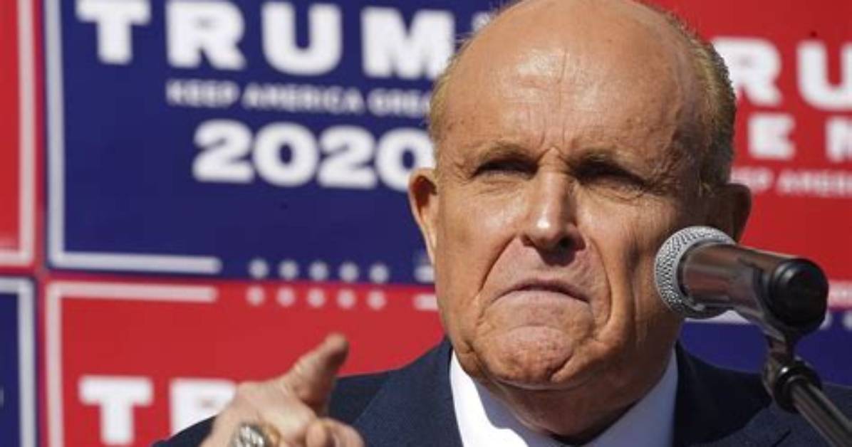 Trump Reportedly Stiffing Giuliani on Bills for Trying to Overturn Election & Twitter’s Not Surprised