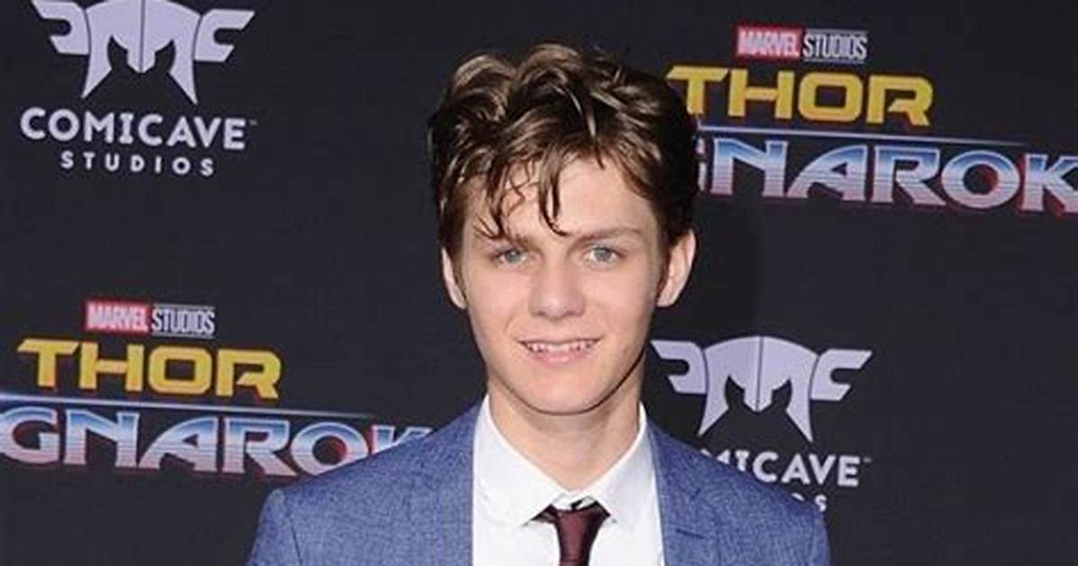 Ty Simpkins Bio, Wiki, Age, Height, Girlfriend, Films, Iron Man 3, Endgame and Net Worth
