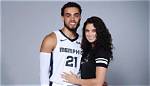 Tyus Jones Wife or Girlfriend Carrie Yeakey? Meet His Parents on Instagram ·