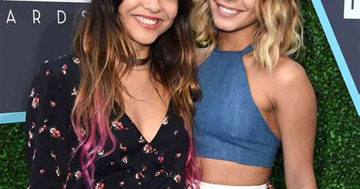 Vanessa Hudgens in Crop Top with Sister, Stella: Photo – Hollywood Life