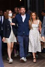 Violet Affleck’s Outfit at Ben & Jennifer Lopez’s Georgia Wedding – Hollywood Life