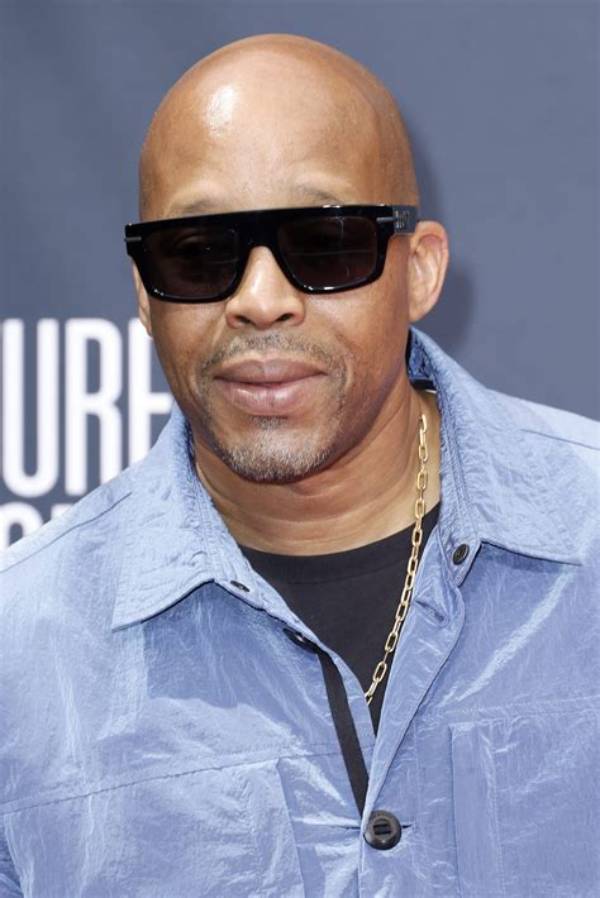 Warren G’s Net Worth, Age, Height, Weight, Wife, Kids, Bio-Wiki