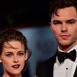 [Watch] Nicholas Hoult & Kristen Stewart Mock Taylor Swift & Tom Hiddleston – Hollywood Life