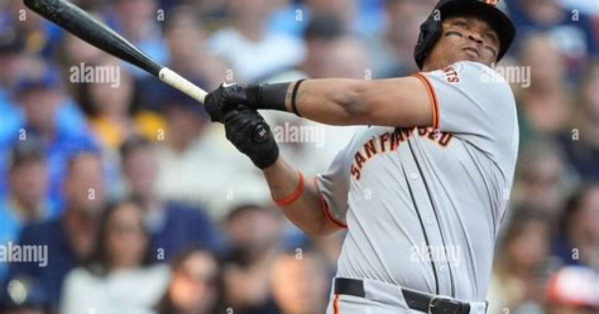What Does Rafael Devers Eat During the Game? His Constant Chewing Makes Fans Wonder