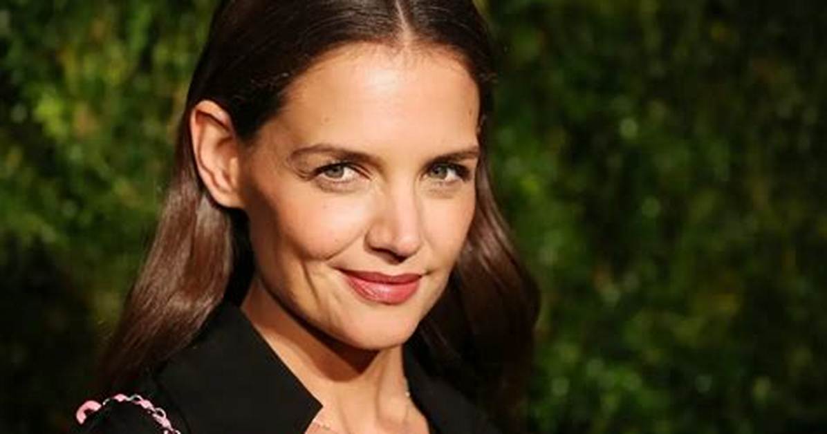 What Is Katie Holmes Net Worth After Divorce from Tom Cruise
