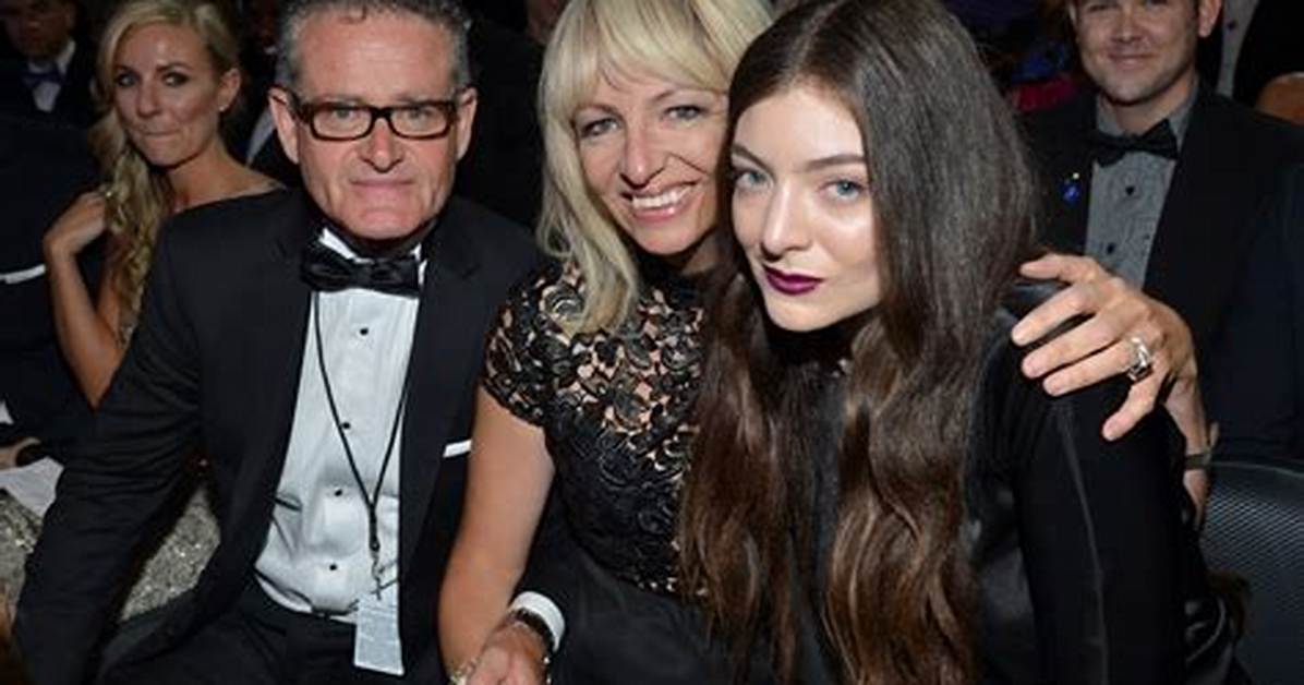 Who Are Lorde’s Parents? Meet Sonja Yelich and Vic O’connor