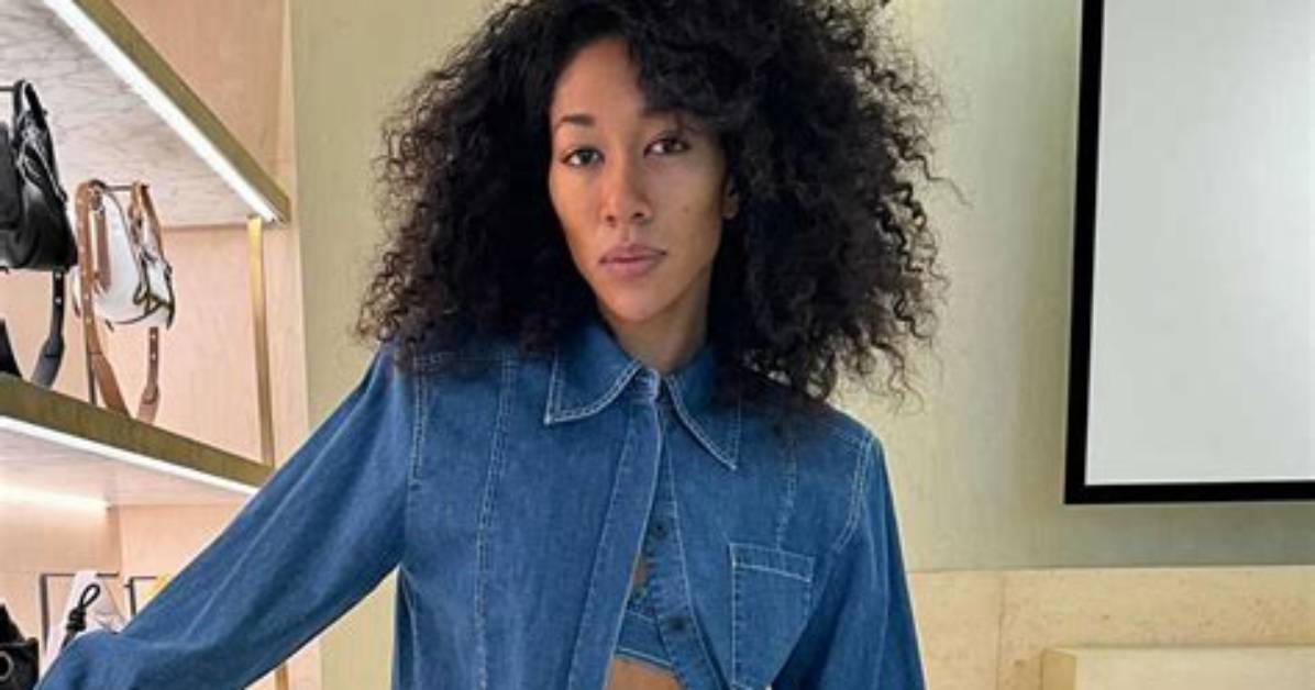 Who Is Aoki Lee Simmons? 5 Things About the Model Who Split from Vittorio Assaf