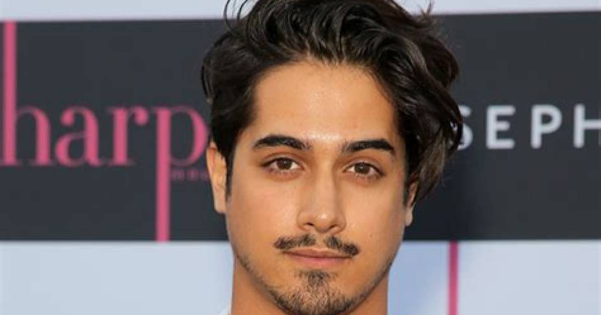 Who Is Avan Jogia? 5 Things to Know About the ‘Aladdin’ Front-Runner – Hollywood Life