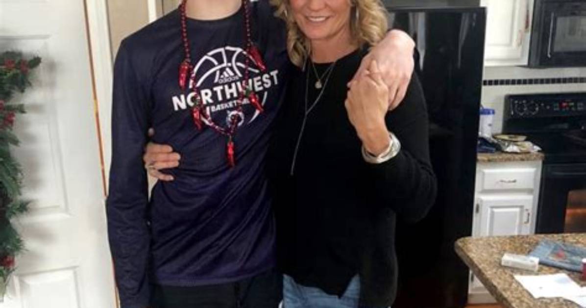 Who Is Christian Braun Mom Lisa Sandbothe? Kansas Basketball Player’s Family Details