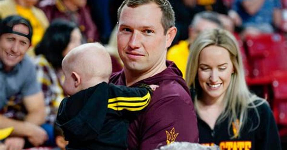 Who Is Kenny Dillingham Wife? Fsu Coach Leaving to Join Oregon Ducks as Offensive Coordinator