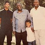 Who Is Kenny Smith Brother? Everything to Know About His Family