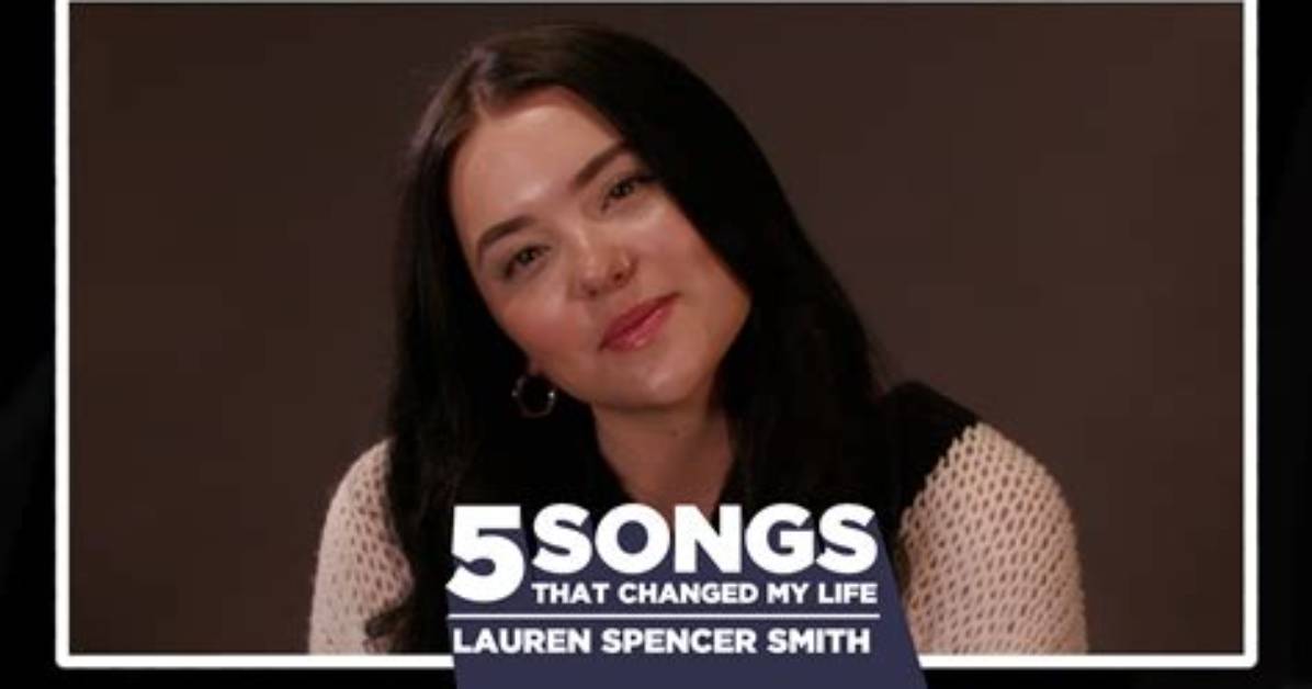Who Is Lauren Spencer Smith? 5 Things to Know About the Singer – Hollywood Life