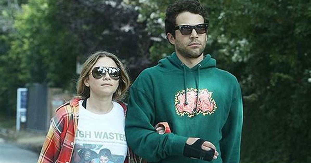Who Is Louis Eisner? 5 Things on Ashley Olsen’s Surprise New Husband – Hollywood Life