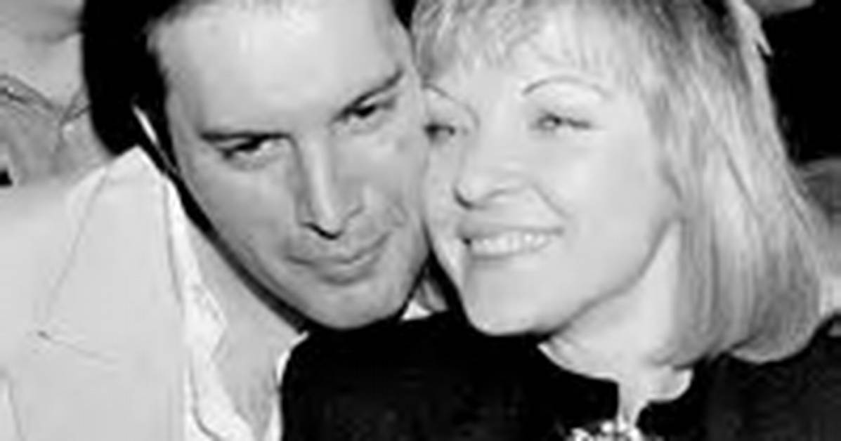 Who Is Mary Austin? Facts About Freddie Mercury’s Ex-Fiancee & Friend – Hollywood Life