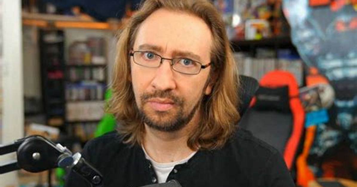 Who Is Maximilian Dood in Twitch? Meet His Wife Jessica Dood & Daughter