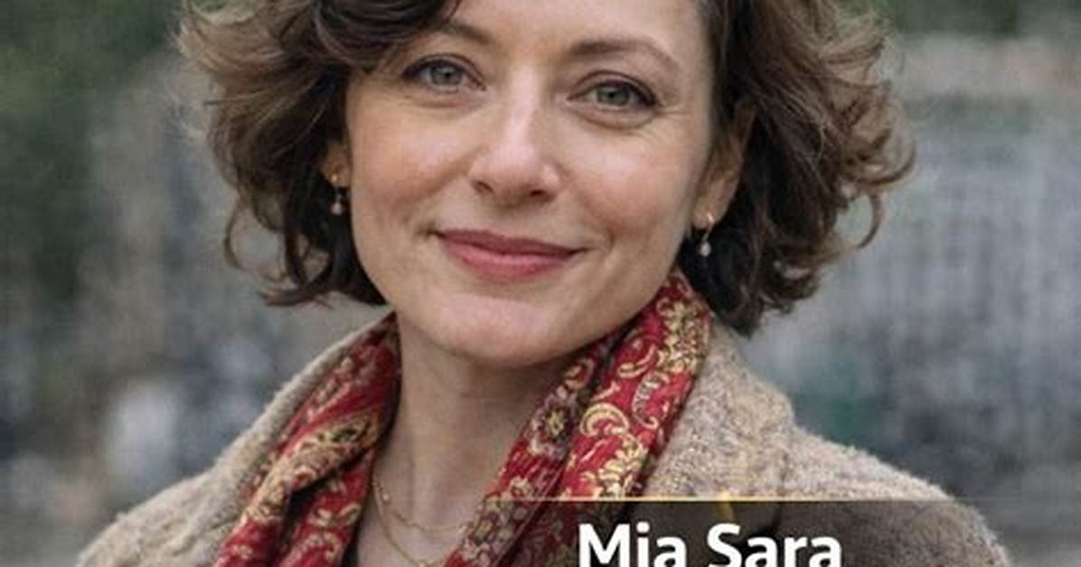 Who Is Mia Sara? See Net-Worth, Quote, Awards, Fact, Wiki