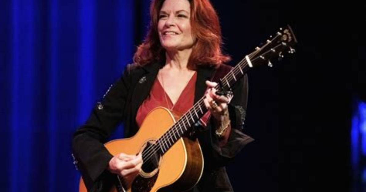 Who Is Rosanne Cash? 5 Things on Johnny Cash’ Daughter – Hollywood Life
