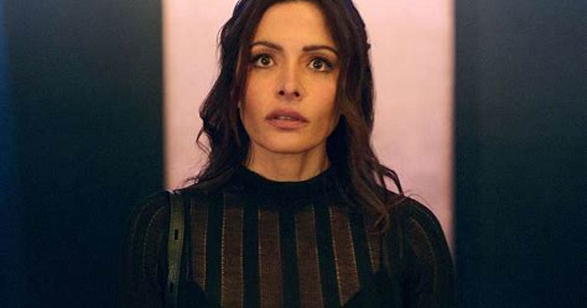 Who Is Sarah Shahi? 5 Things About the ‘Sex/Life’ Actress – Hollywood Life