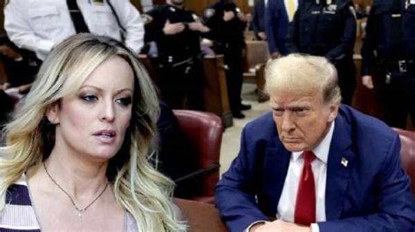 Who Is Stormy Daniels? Meet the Porn Star Trump Allegedly Paid off – Hollywood Life