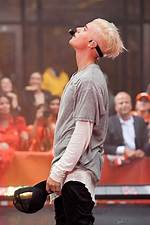 Why Did Justin Bieber Bleach His Hair Platinum Blonde? His Superstitious Reason – Hollywood Life