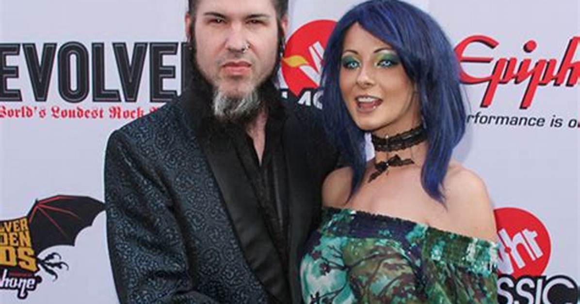 Wife of Wayne Static Dies of Alleged Suicide – Hollywood Life