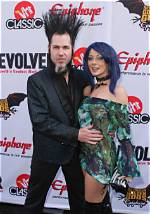 Wife of Wayne Static Dies of Alleged Suicide – Hollywood Life