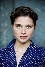 Wiki, Height, Net Worth, Boyfriend-Maple Sylvie Bateman
