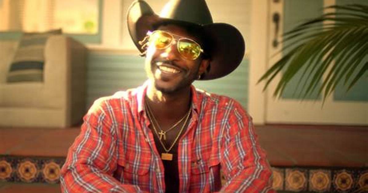 Willie Jones Debuts ‘Back Porch, ’ the Country Jam You Need Right Now – Hollywood Life