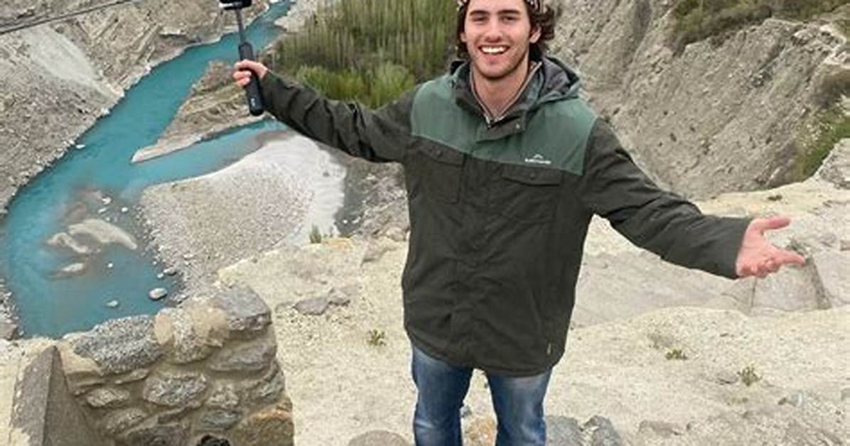 Youtuber and Food Vlogger Mcbangasmr Death Rumors, Is He Really?