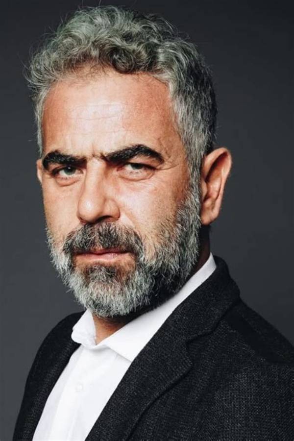 Yurdaer Okur